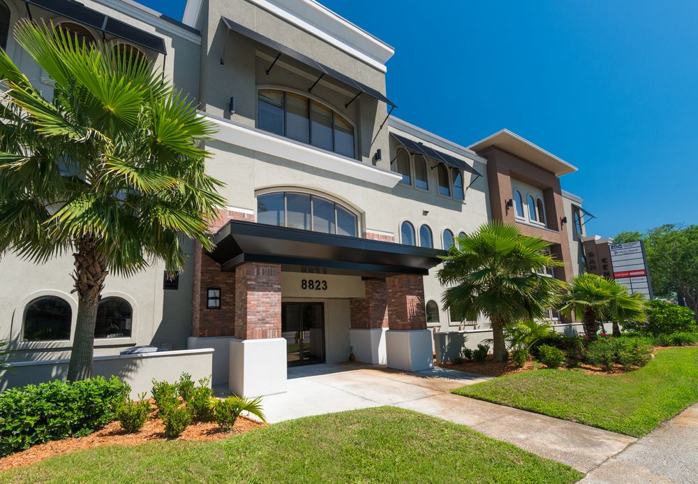 SAN JOSE PROFESSIONAL CENTER: 8823 San Jose Blvd, Jacksonville, FL 32217